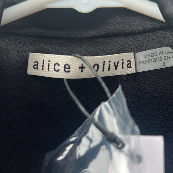 Alice + Olivia Sequins Dressy Blazer NWT Satin: lining, lapel buttons, sleeve. - Picture 7 of 8